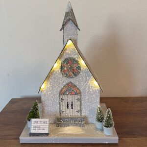 St. Nicholas Square (warm & cozy), LED Christmas/Holiday Church.